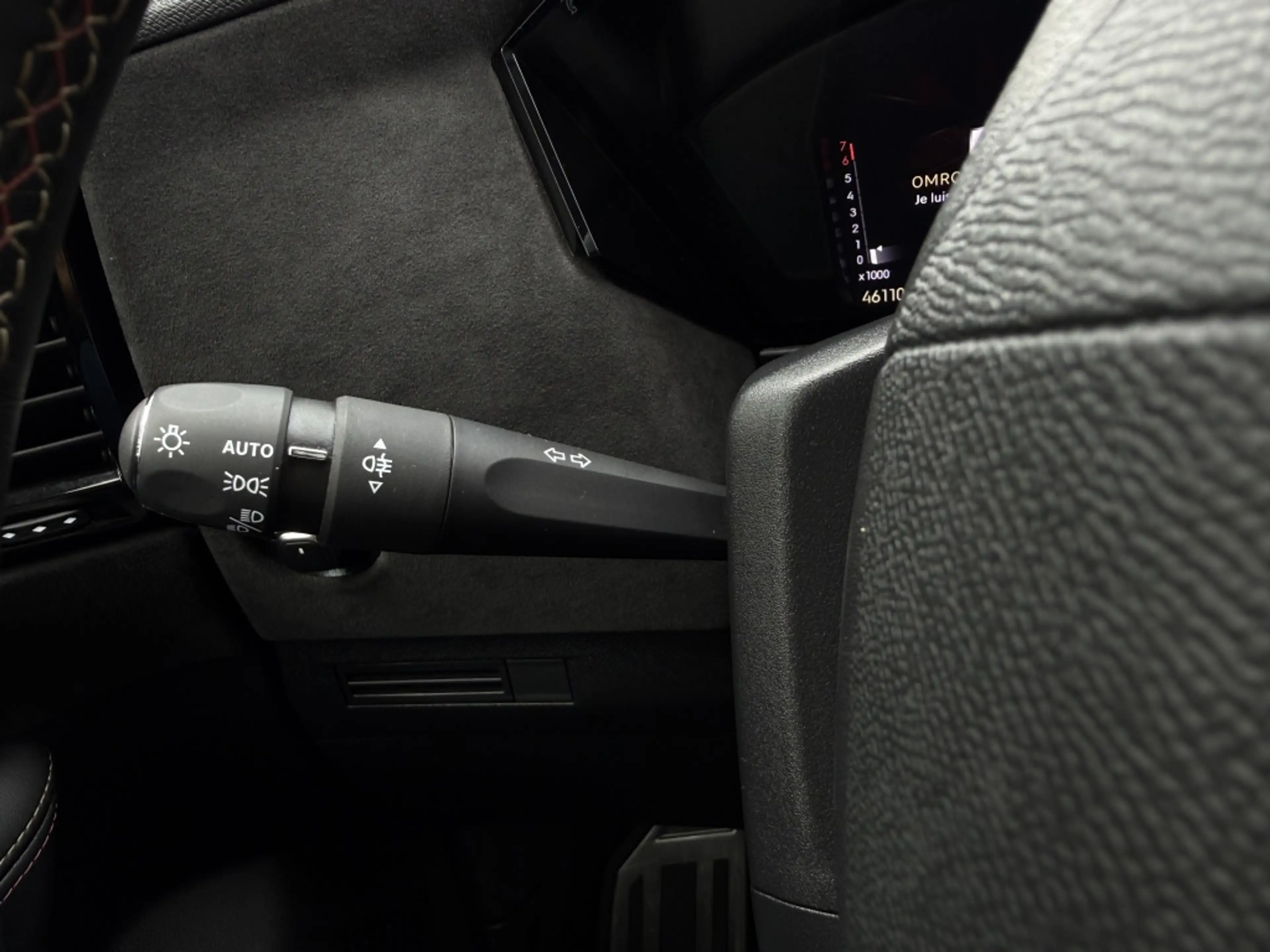 DS Automobiles DS 4 1.2 PT Performance Line — photo 11