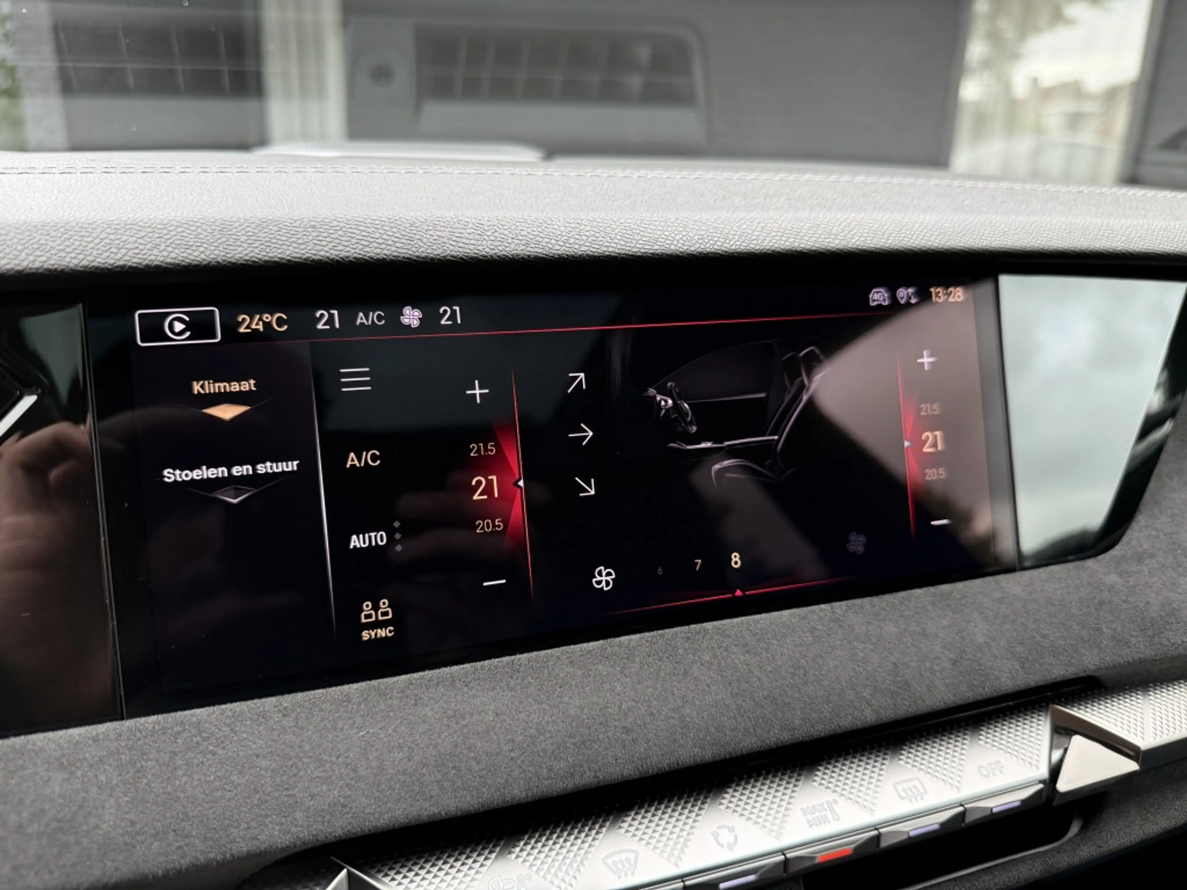 DS Automobiles DS 4 1.2 PT Performance Line — photo 19
