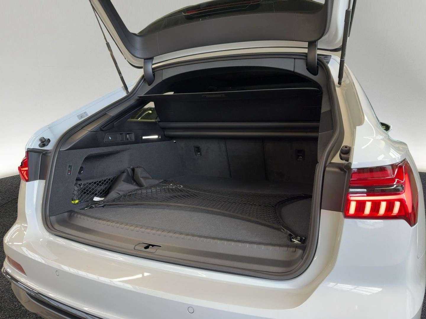 Audi A6 S Line 50 TFSIe -  - Joinsteer - #4