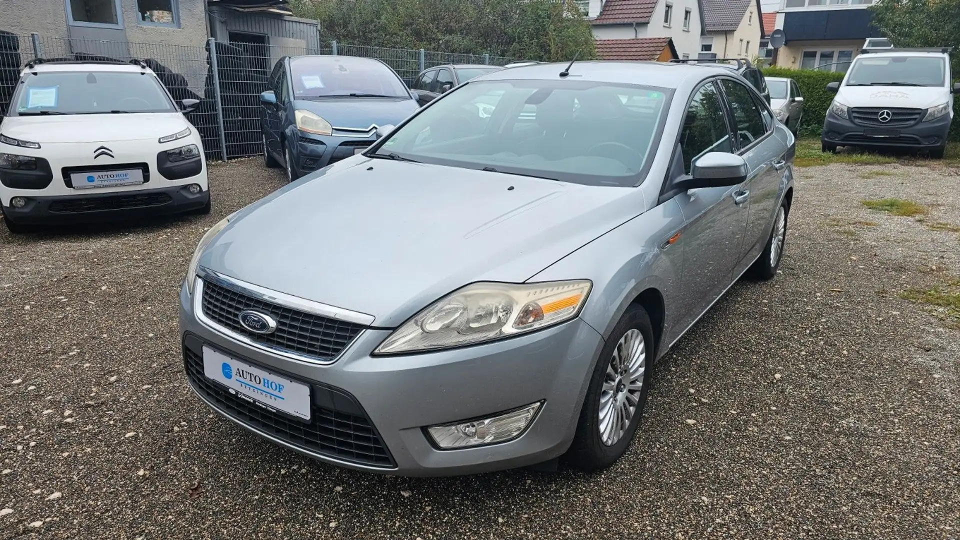 Ford Mondeo Lim. Trend Silber - 1