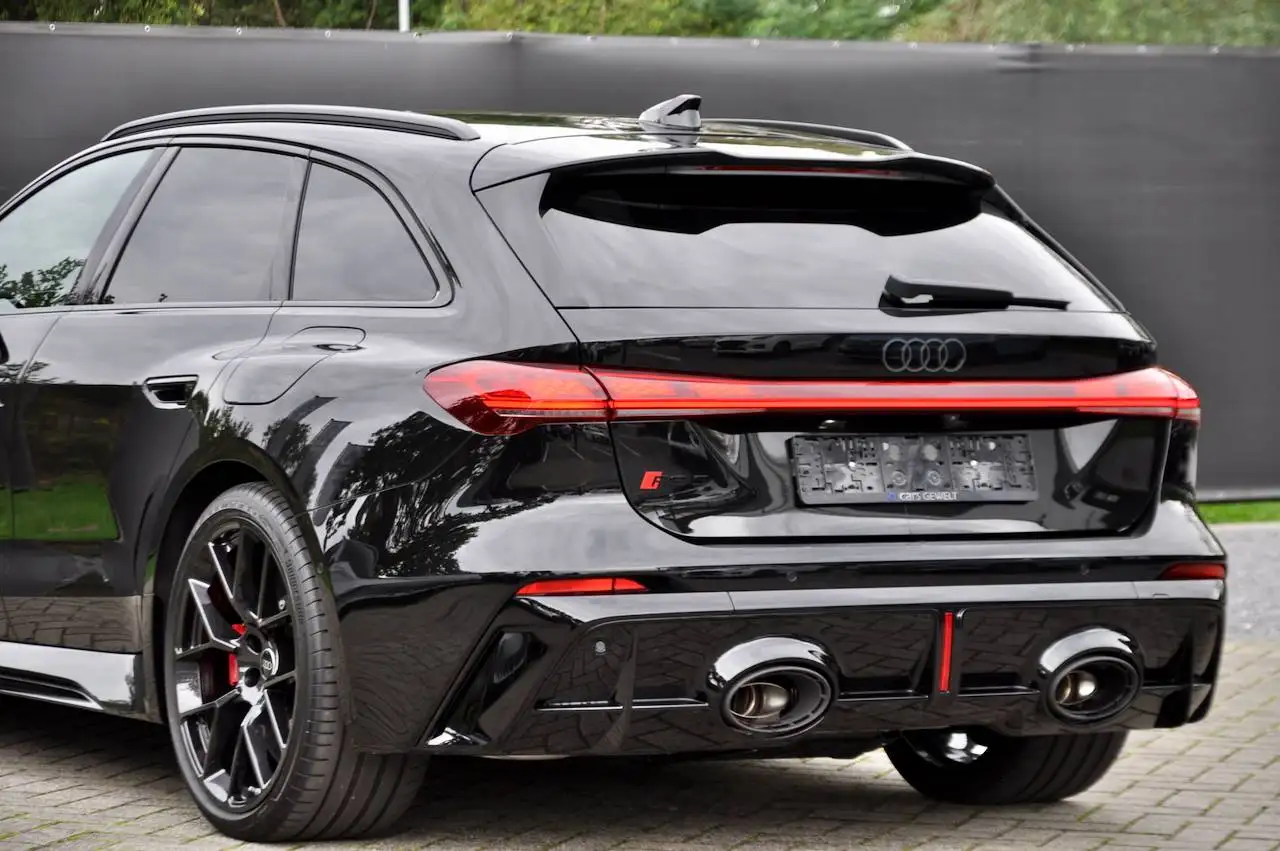 Audi RS5 AVANT TECH PRO SPORTPACK KERAMISCHE REMMEN PANORAMA GEKOELDE ZETELS MASSAGE B&O 360° CAM, миниатюра 4