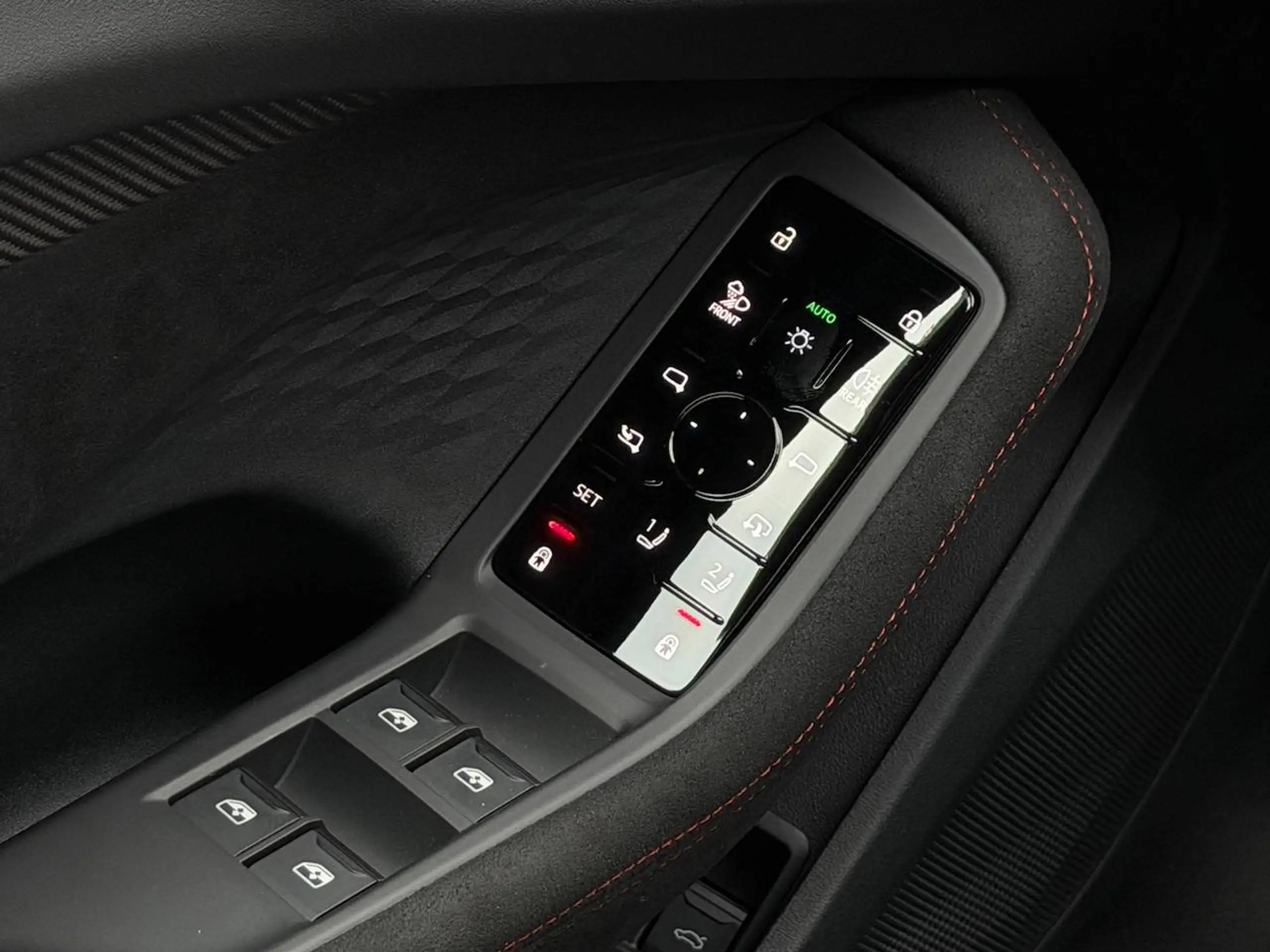 Audi RS5 AVANT BESCHIKBAAR TECH PRO SPORTPACK KERAMISCHE REMMEN PANORAMA GEKOELDE ZETELS MASSAGE B&O 360° CAM — 26/26