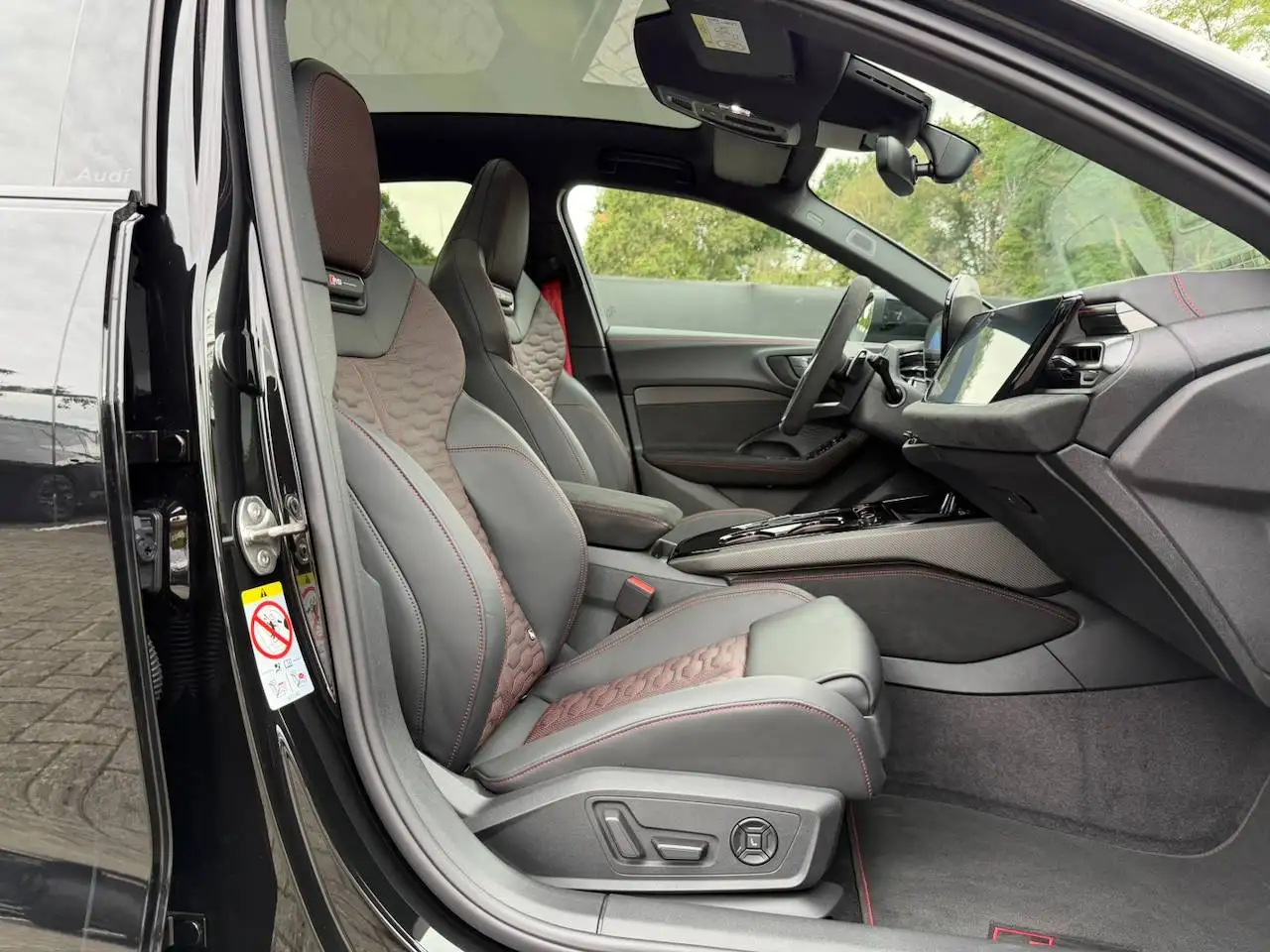 Audi RS5 AVANT TECH PRO SPORTPACK KERAMISCHE REMMEN PANORAMA GEKOELDE ZETELS MASSAGE B&O 360° CAM, миниатюра 11