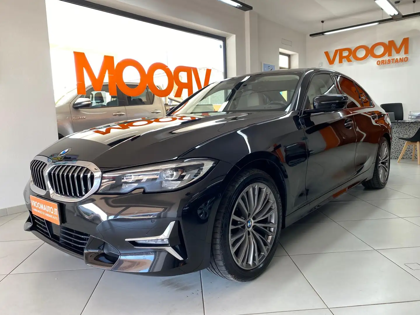 BMW 320d Luxury Noir - 2