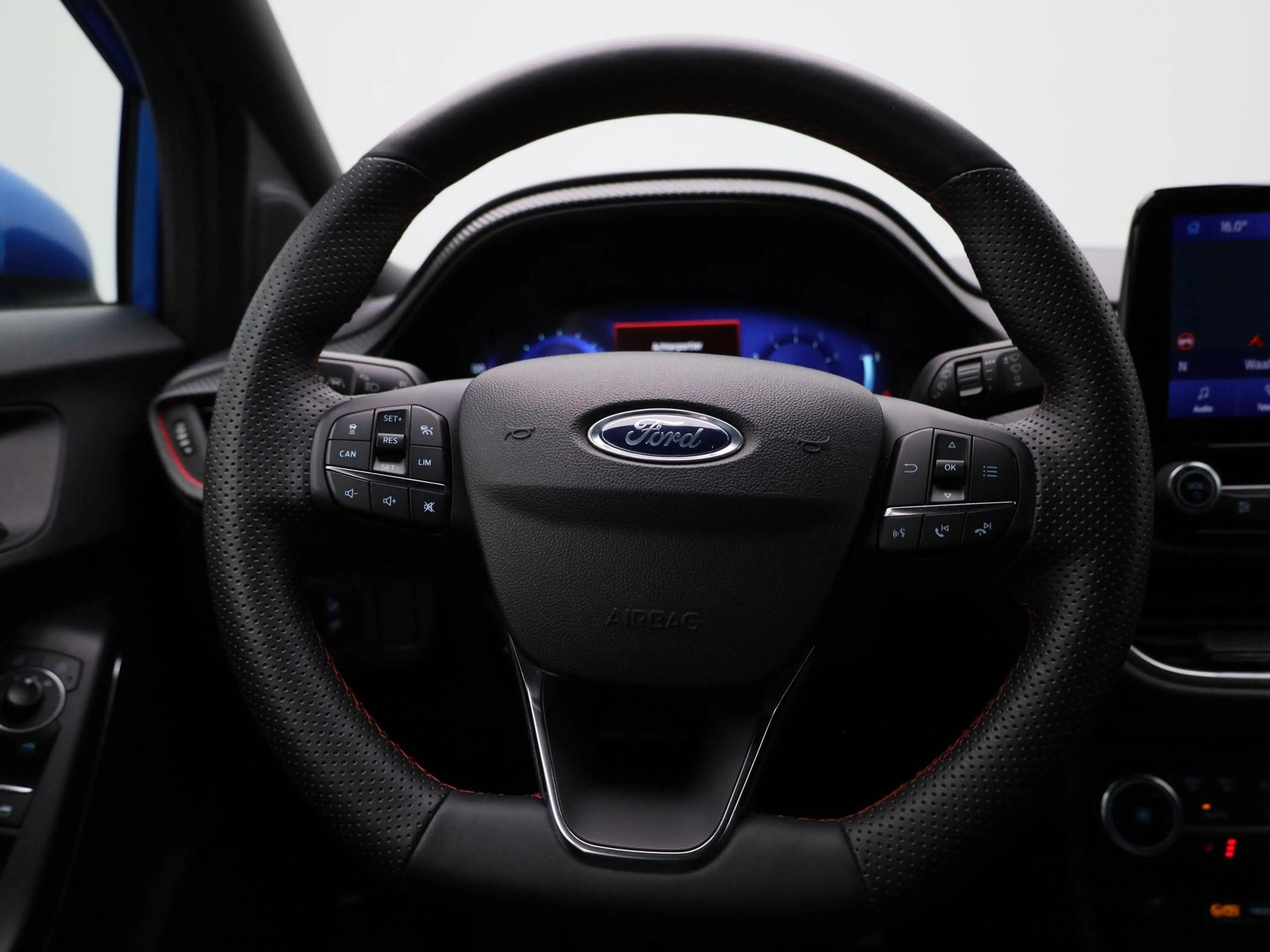 Ford Puma 1.0i Ecoboost mHEV 92kW ST-Line X Winterpack | B&O — photo 7
