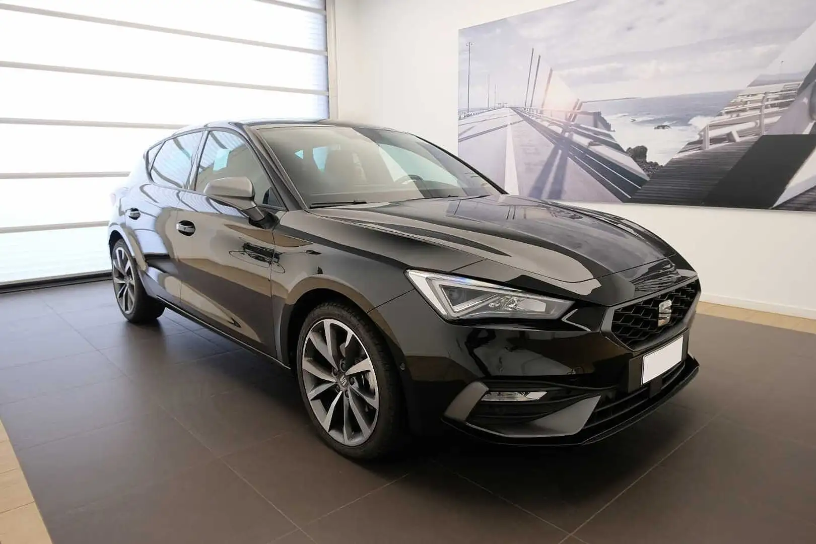 SEAT Leon 2.0 TDI 150 CV DSG FR Nero - 1
