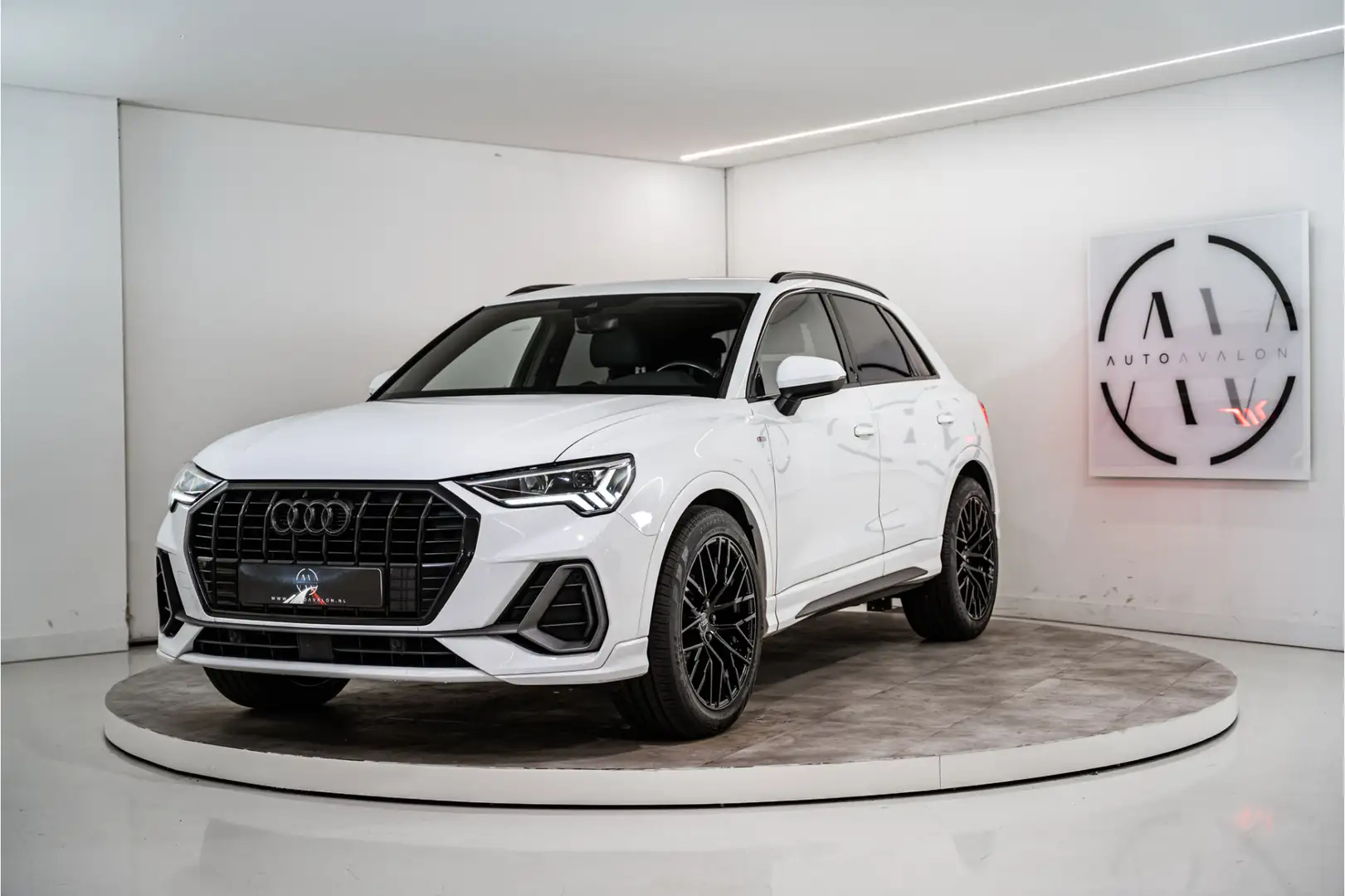Audi Q3 35 TFSI 2x S Line 150PK NL AUTO+NAP | Matrix | Car Wit - 1