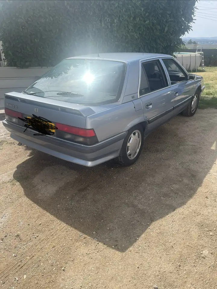 Renault R 25 TXi, foto 2