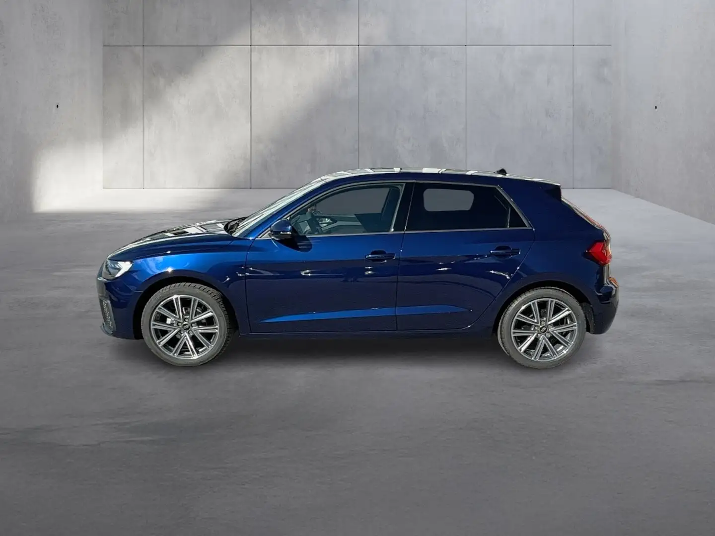 Audi A1 25 TFSI intense Blau - 2