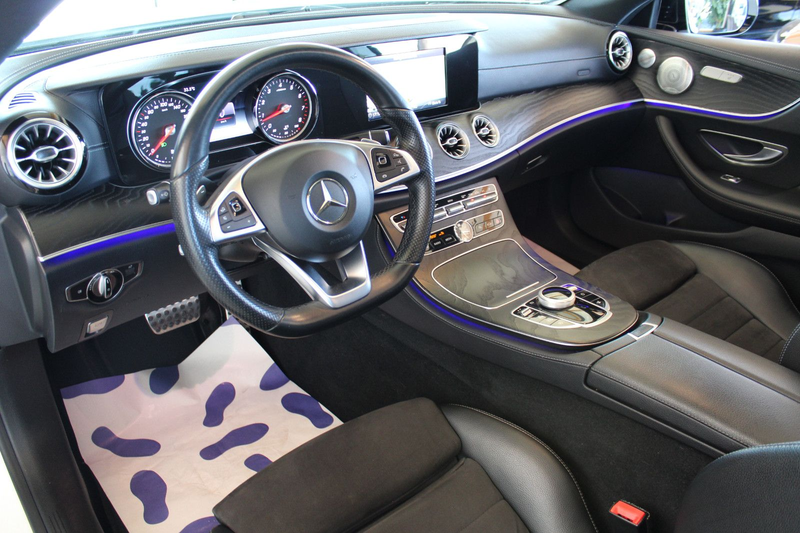 Mercedes-Benz E 300 Coupe AMG Line*NIGHT*PANORAMA*BURMESTER* — photo 9