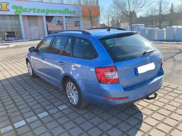 Skoda Octavia Ambition 1. 6 TDi * Euro 5* Langstrecken Fahrzeug