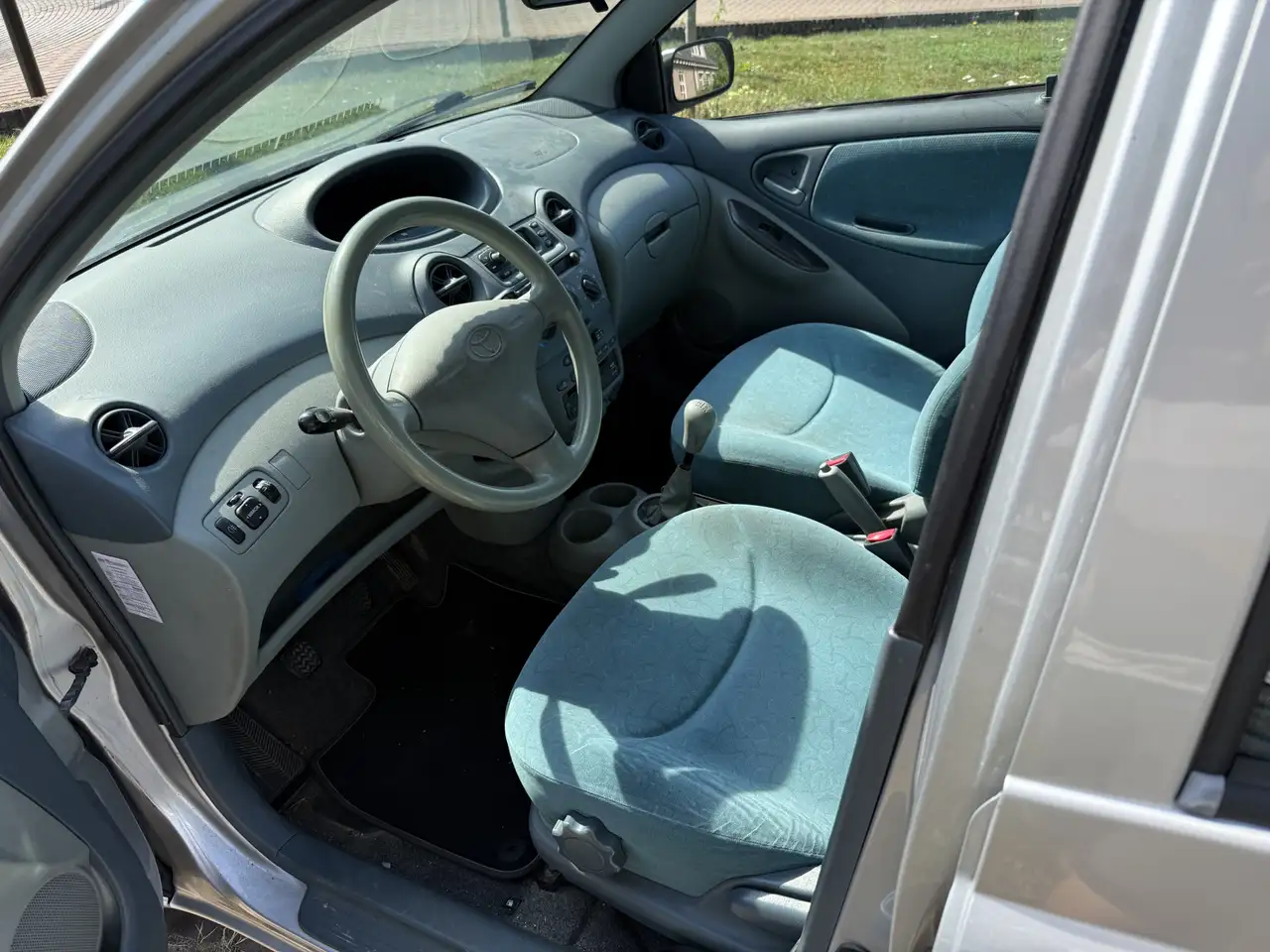 Toyota Yaris 1.3-16V VVT-i Sol Centr. Vergr. / Elektr. ramen /, foto 7