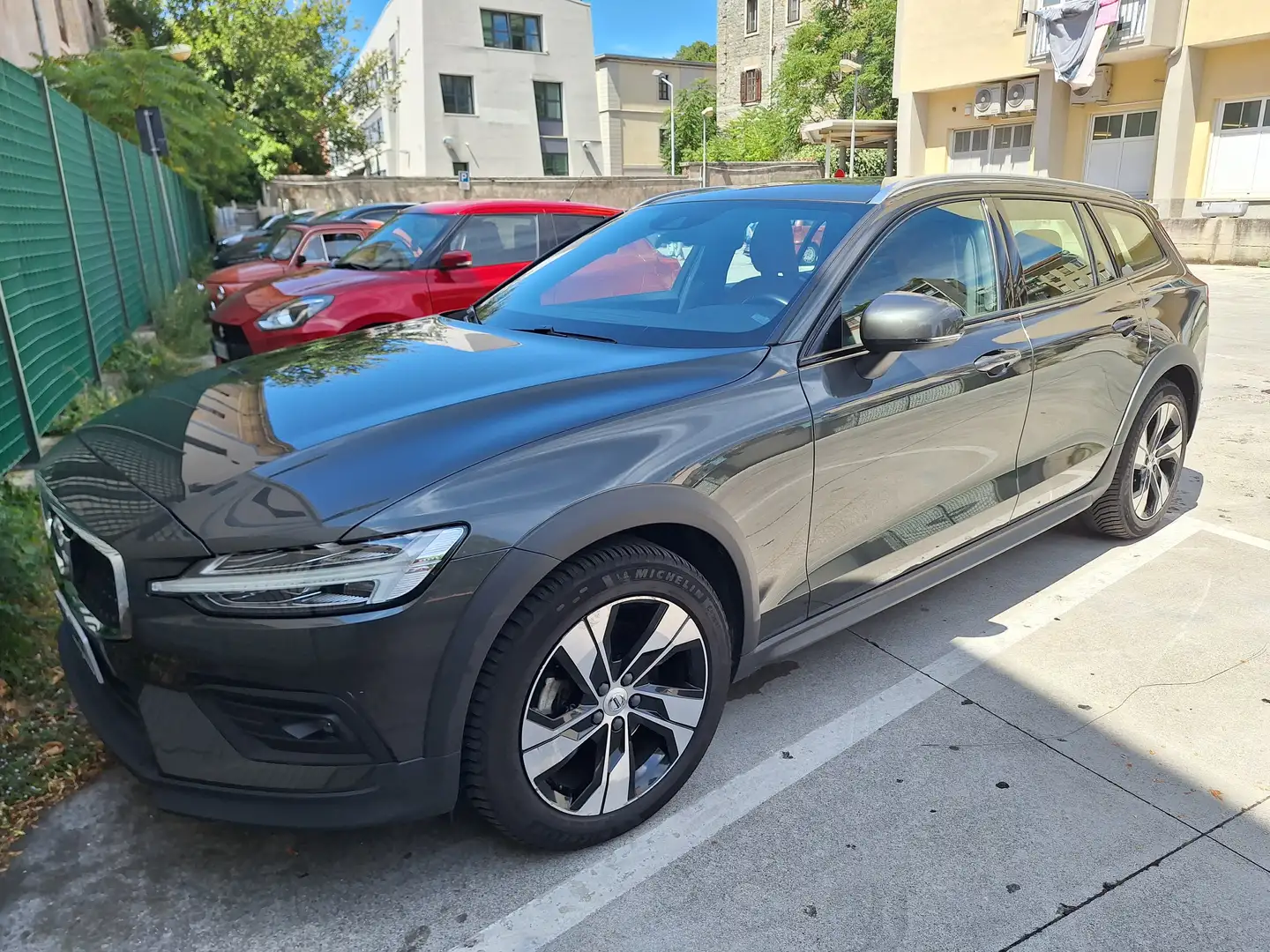 Volvo V60 Cross Country V60 Cross Country 2.0 d4 Business  awd Zelená - 2