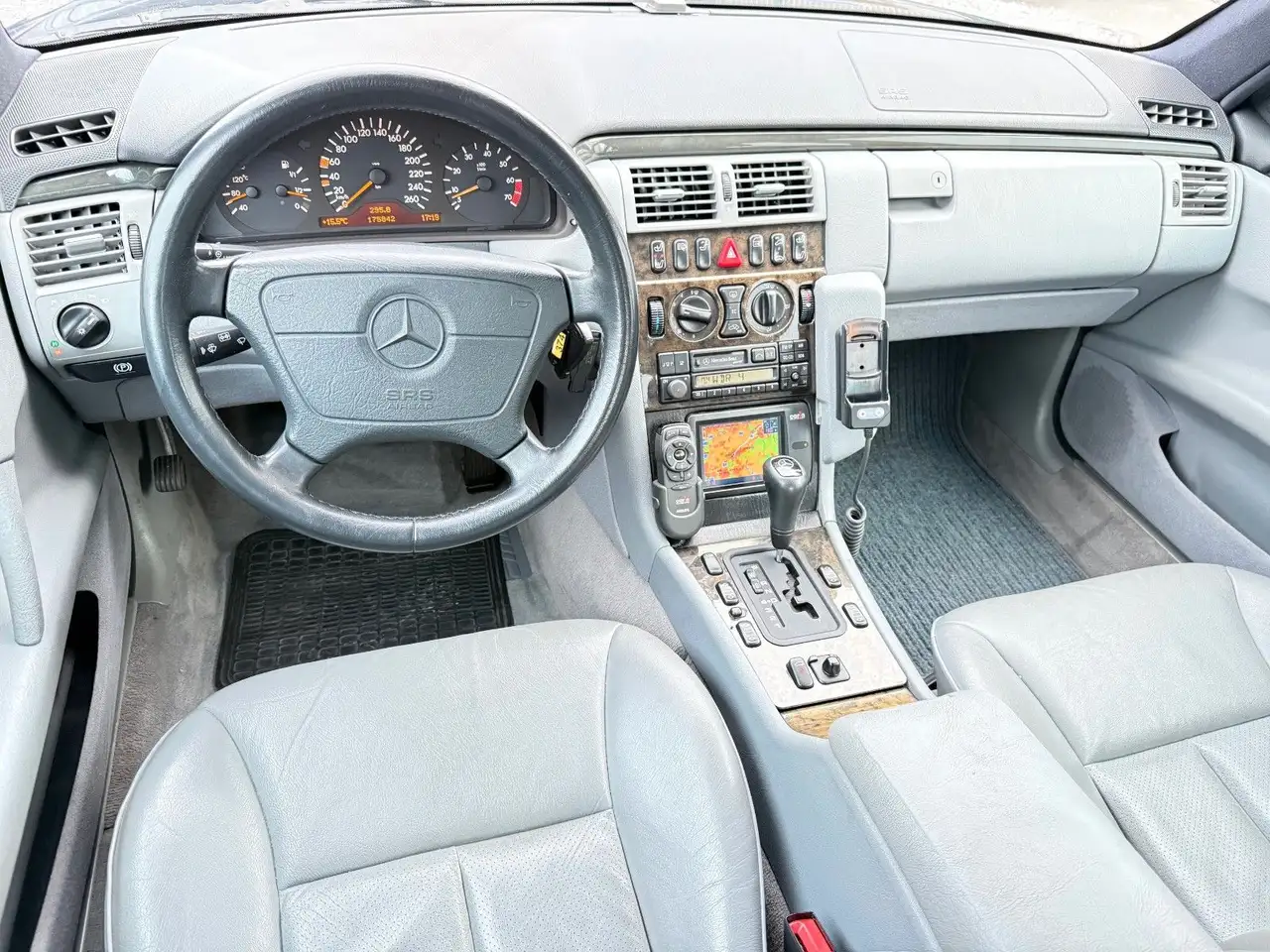 Mercedes-Benz E 280 Lim. Avantgarde inkl. 3 Jahre Hausgarantie, foto 12