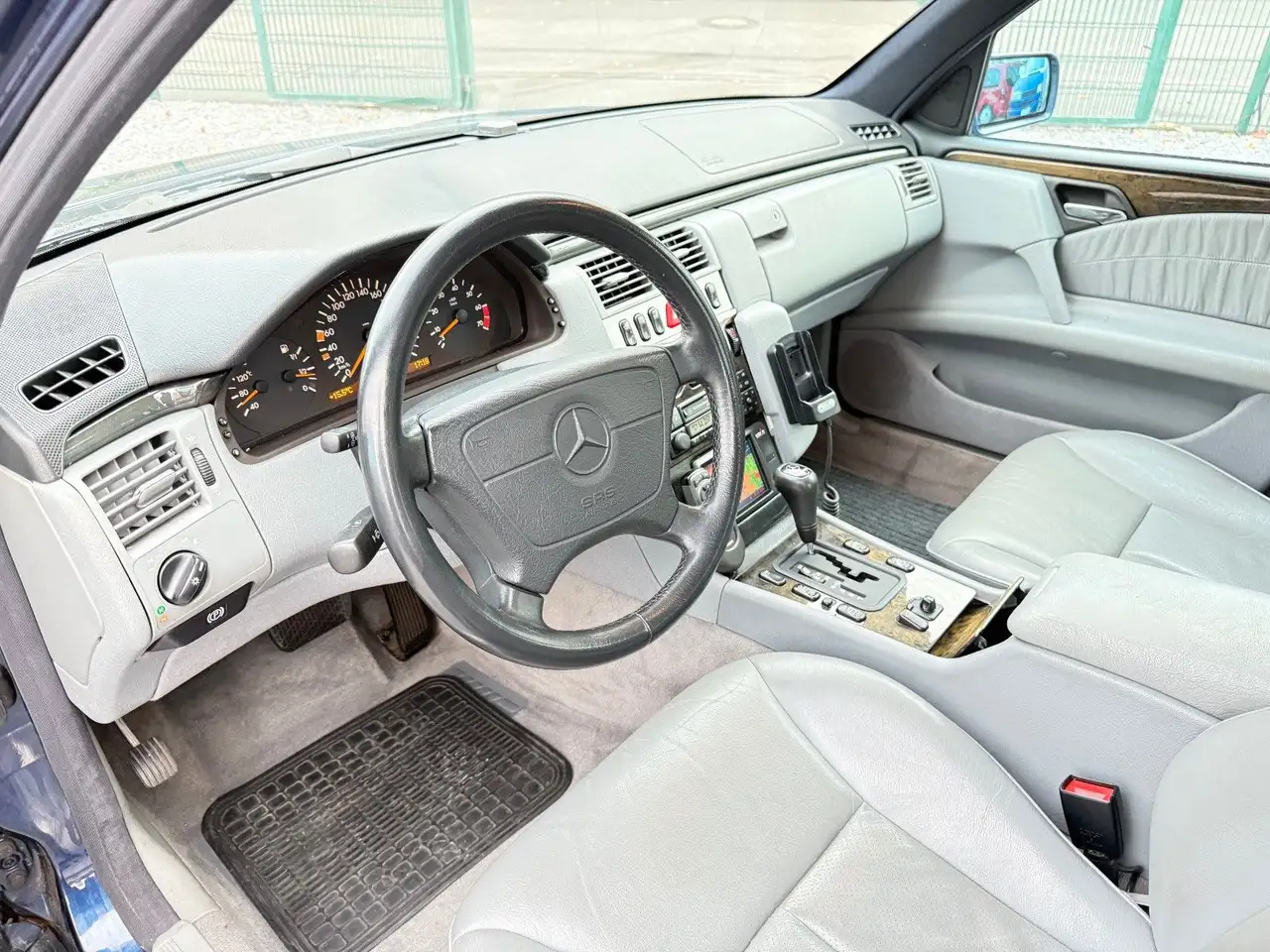 Mercedes-Benz E 280 Lim. Avantgarde inkl. 3 Jahre Hausgarantie, foto 11