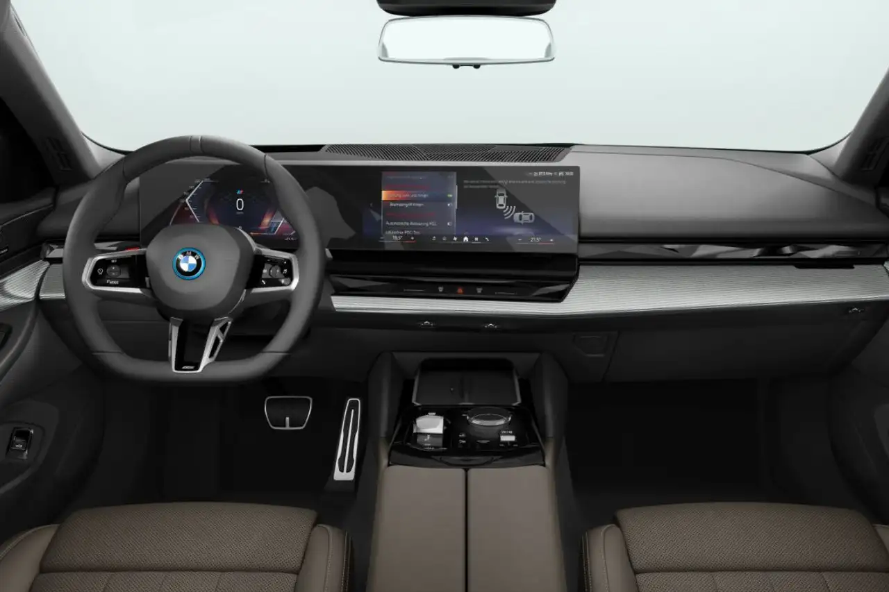 BMW i5 2026
