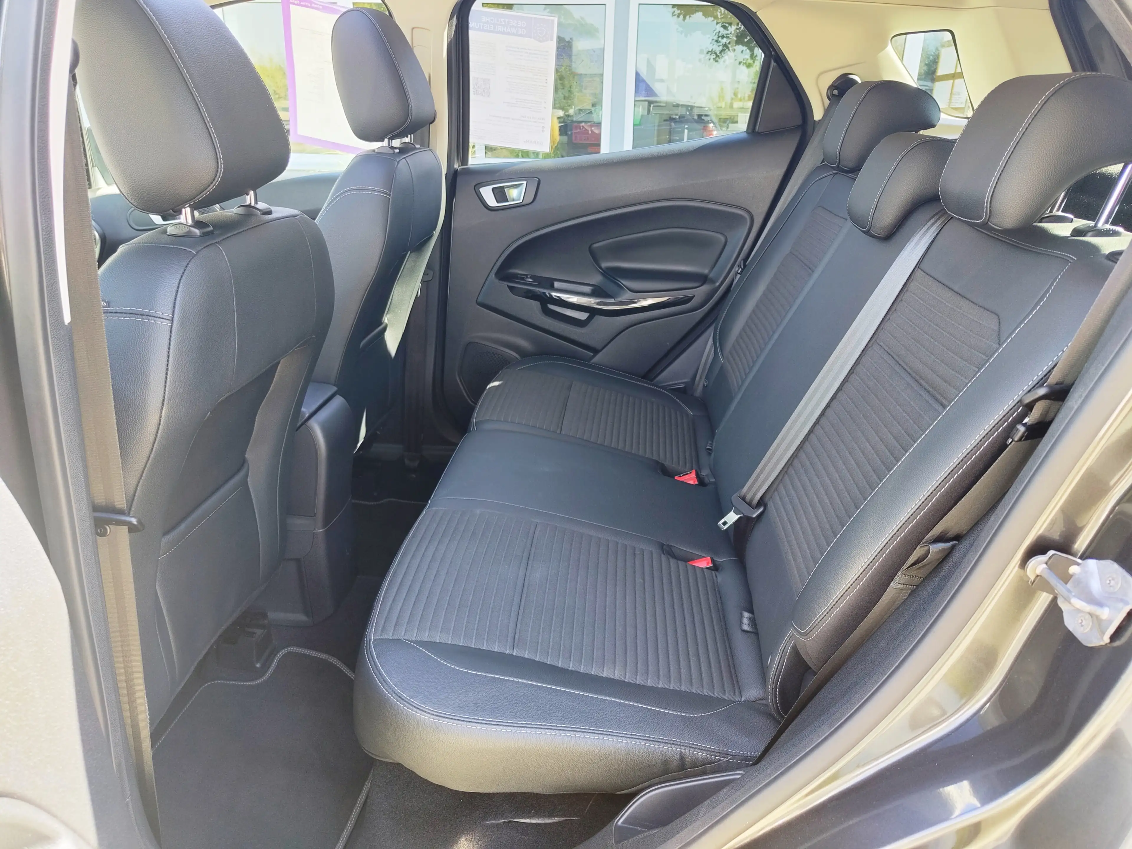 Ford EcoSport Titanium Alcant.-Klima-SHZ-Glasdach-B&O — photo 12