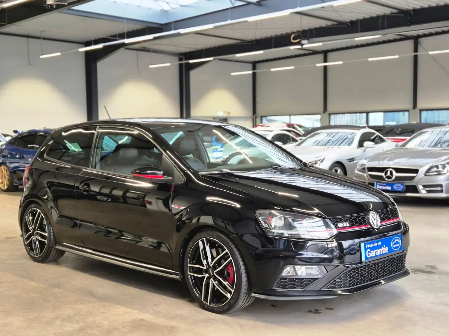 Volkswagen Polo POLO 1.8 GTI TEILLEDER NAV LED SITZHZ PDC CAMERA Negru - 2