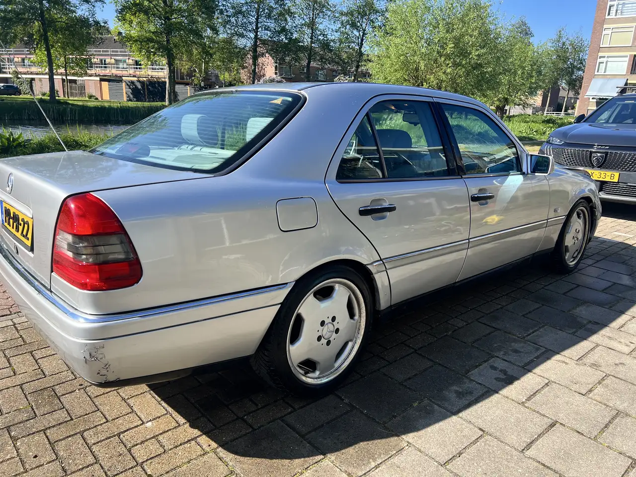 Mercedes-Benz C 180 Elegance, foto 4