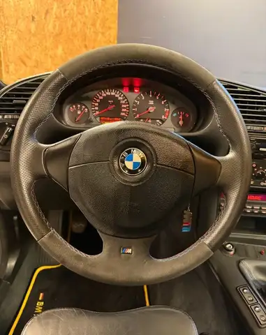 BMW M3 view 6
