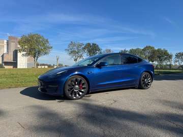 Model 3 78 kWh AWD Performance (377 kW)