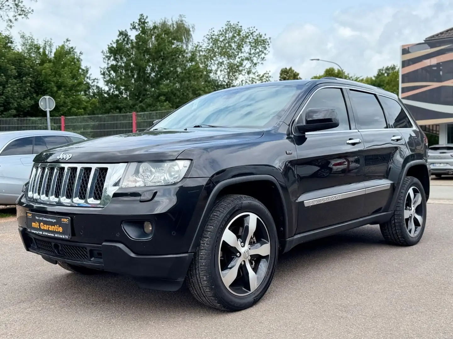 Jeep Grand Cherokee 3.0 CRD Overland Schwarz - 1