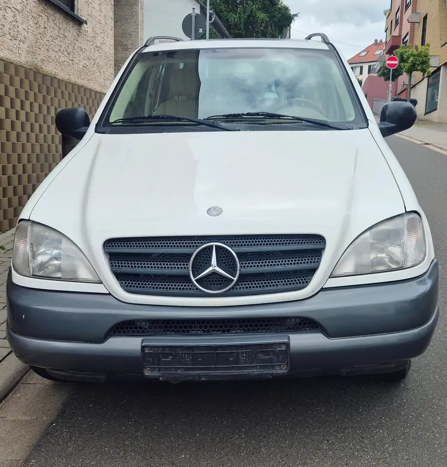 Mercedes-Benz ML 320 Edition AHK Allwetter Prominenter Vorbesitz Tüv, foto 7