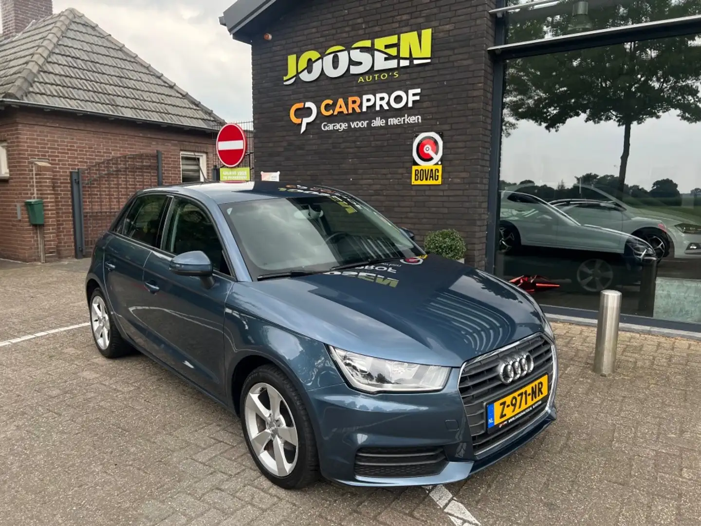 Audi A1 1.0 TFSI SPORT PRO L Blu/Azzurro - 1