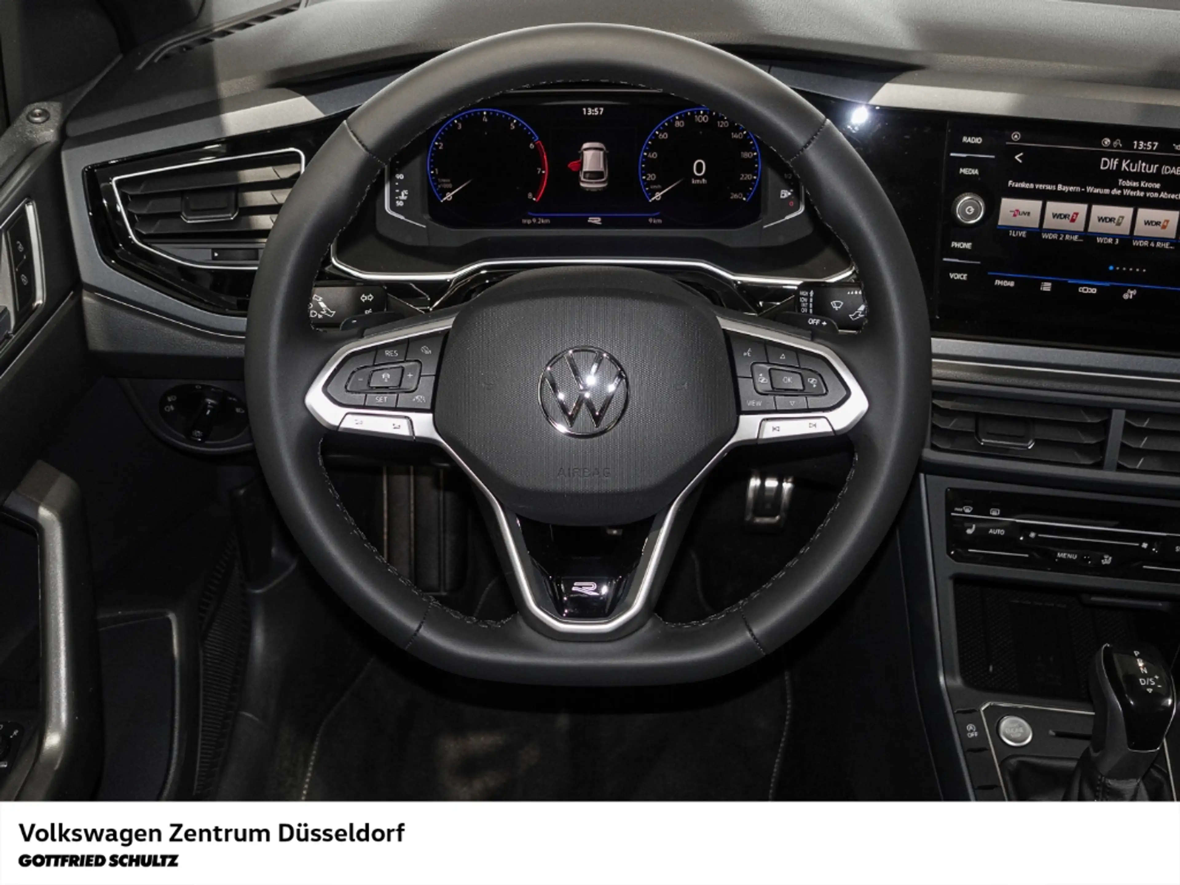 Volkswagen Taigo R-Line DSG 1.0 l TSI 85 kW IQ.Drive Black Style / — photo 7