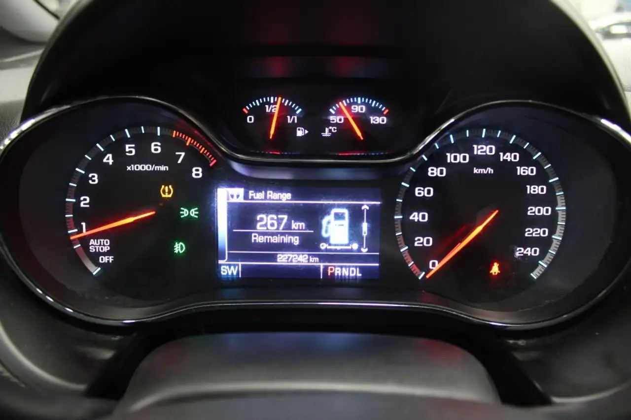 Chevrolet Cruze снимка Chevrolet Cruze