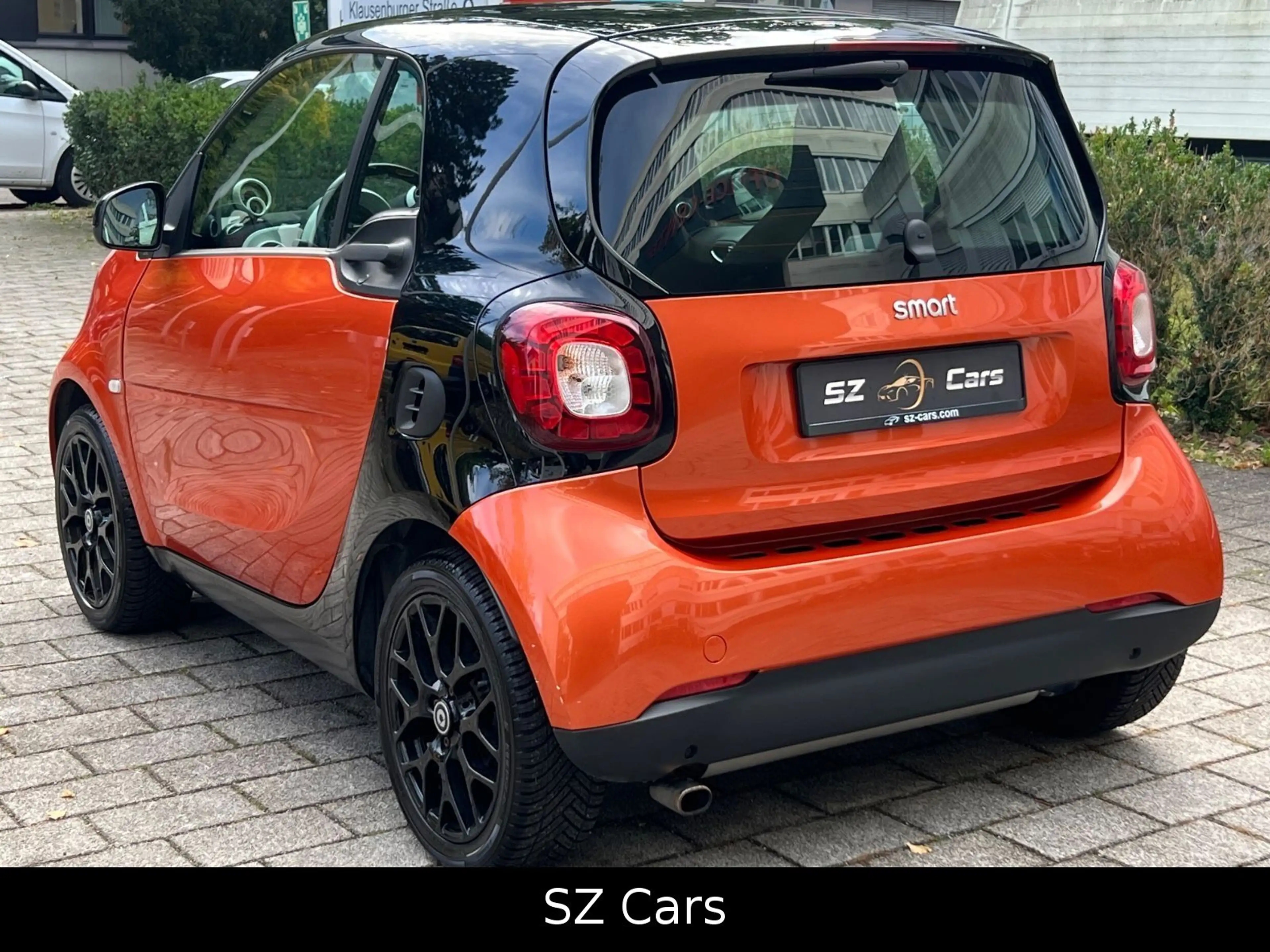 smart forTwo coupe Basis JBL LEDER PANO NAVI PDC SPUR — photo 8