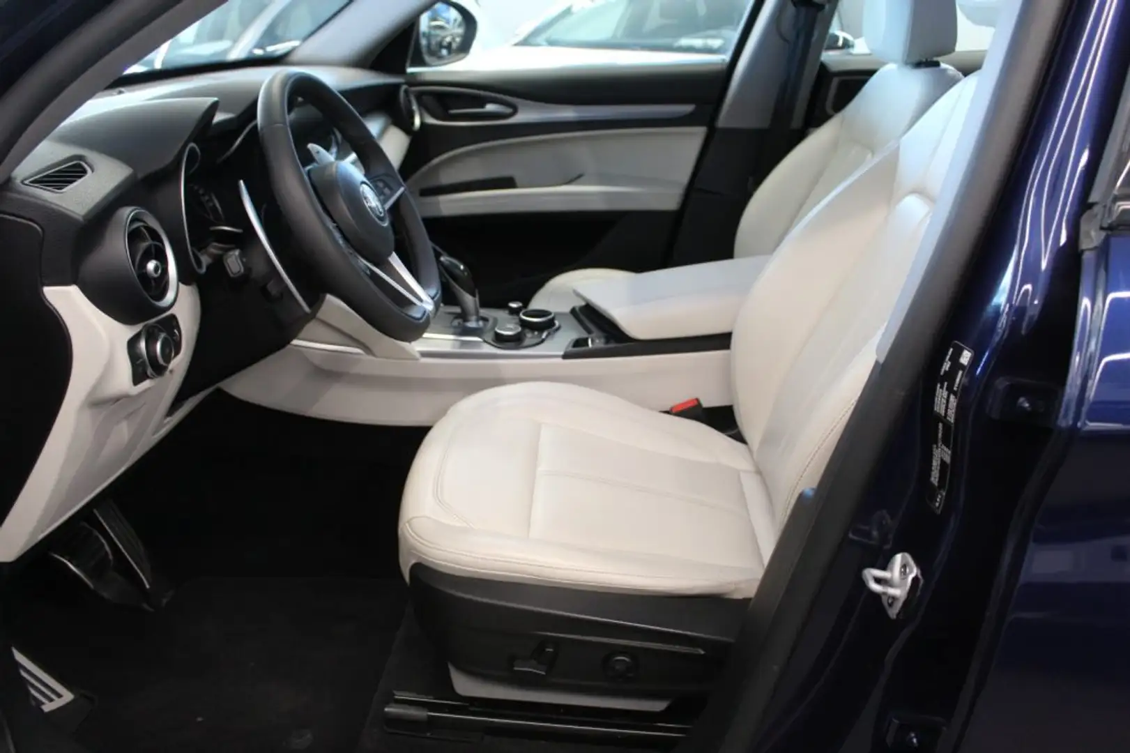 Alfa Romeo Stelvio 2.2 TD 210 CV AT8 AWD Black -Tech Blu/Azzurro - 2