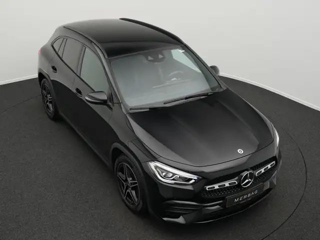 Mercedes-Benz Gla Class view 12