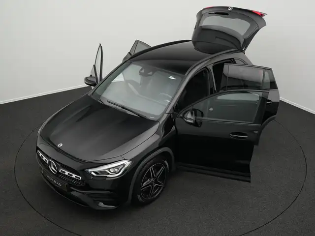 Mercedes-Benz Gla Class view 14