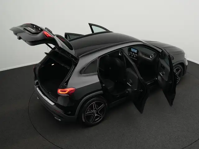 Mercedes-Benz Gla Class view 15