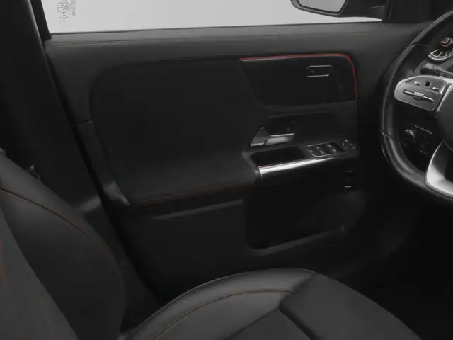 Mercedes-Benz Gla Class view 22