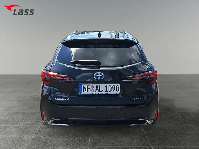 Toyota Corolla view 5