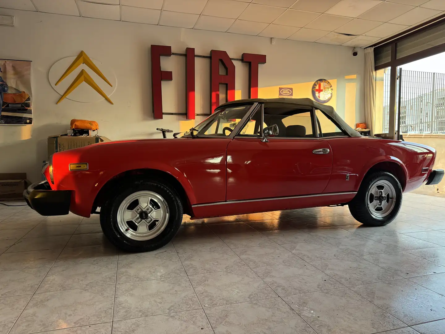 Fiat 124 Spider america 2000 - 1