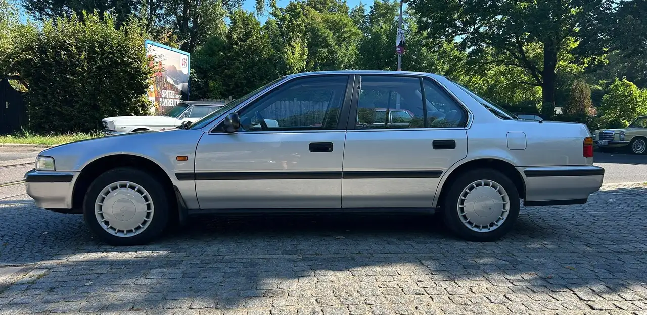 Honda Accord 2.0, foto 2