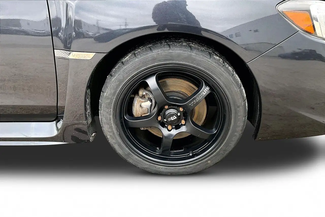 Subaru WRX снимка Subaru WRX