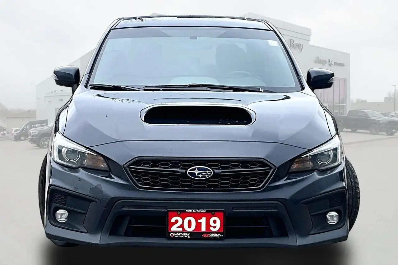 Subaru WRX снимка Subaru WRX
