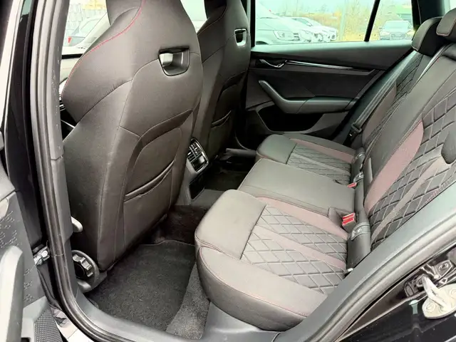 Skoda Octavia view 14