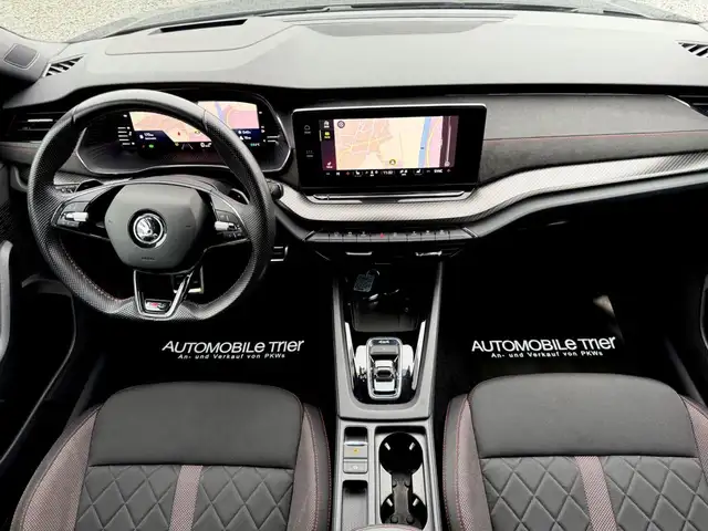 Skoda Octavia view 11