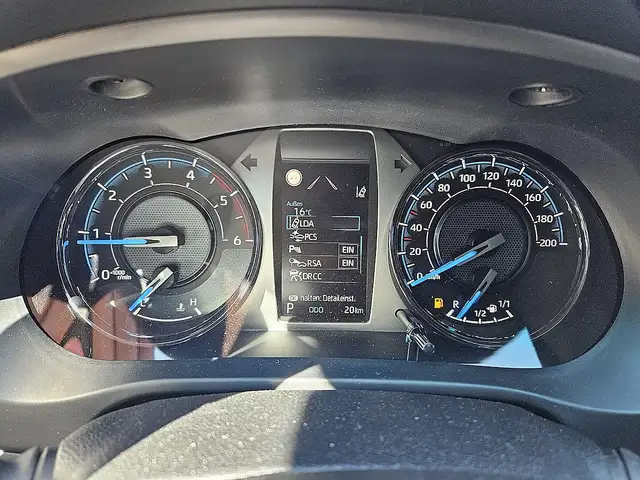 Toyota Hilux DK Invincible 4WD 2,8 D-4D MHEV Aut. Ansicht 21