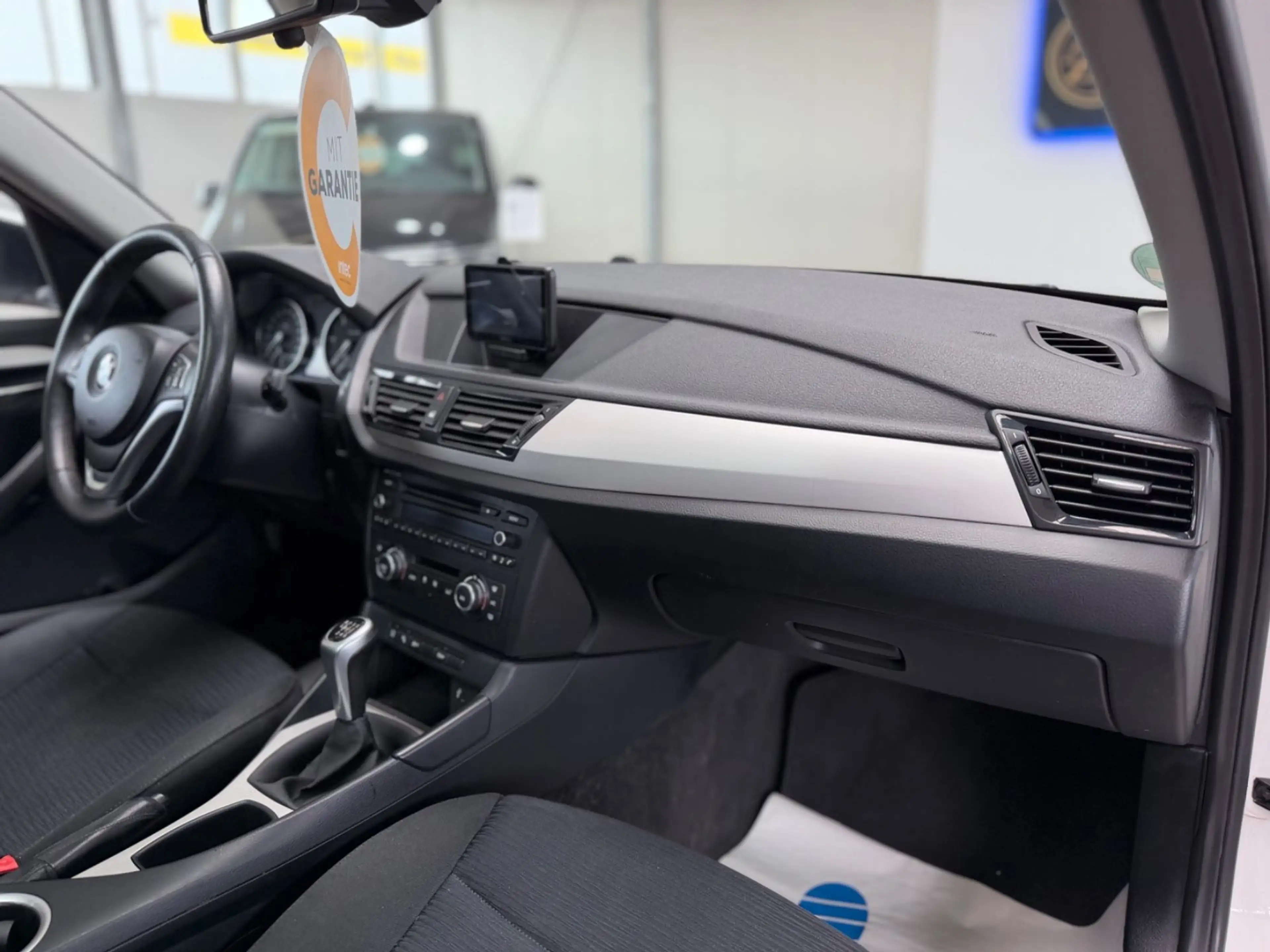 BMW X1 sDrive 2.0d Sport Line*GARANTIE*PANORAMA*2HND — photo 13
