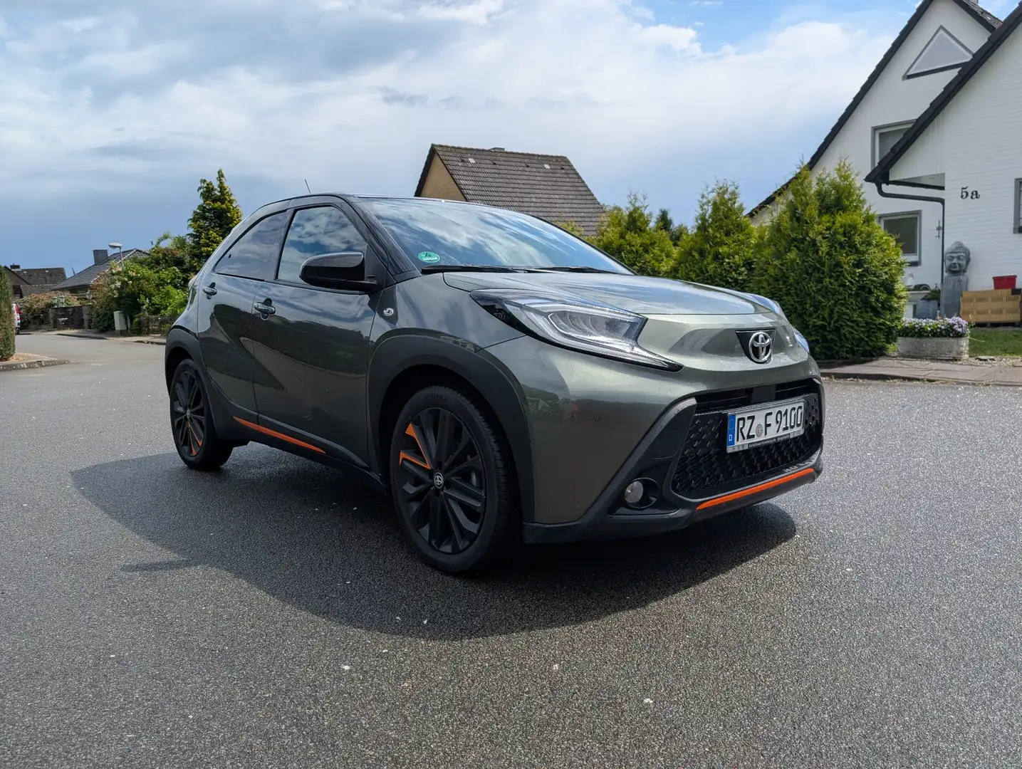 Toyota Aygo Limited AHK SHZ NAVI RFK KLIMA - 1