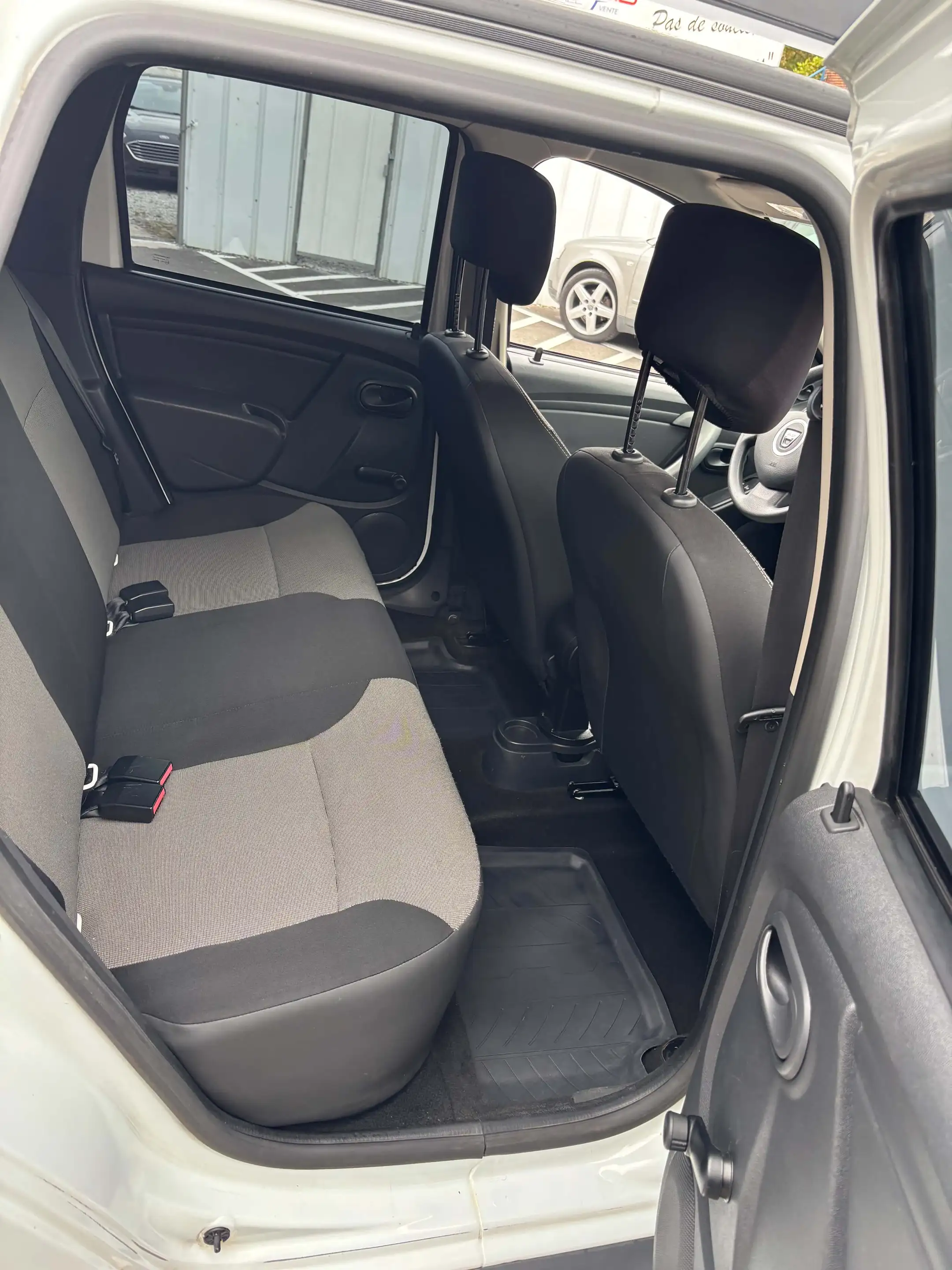 Dacia Duster Duster 1.5 dCi 4x2 Ambiance — photo 10