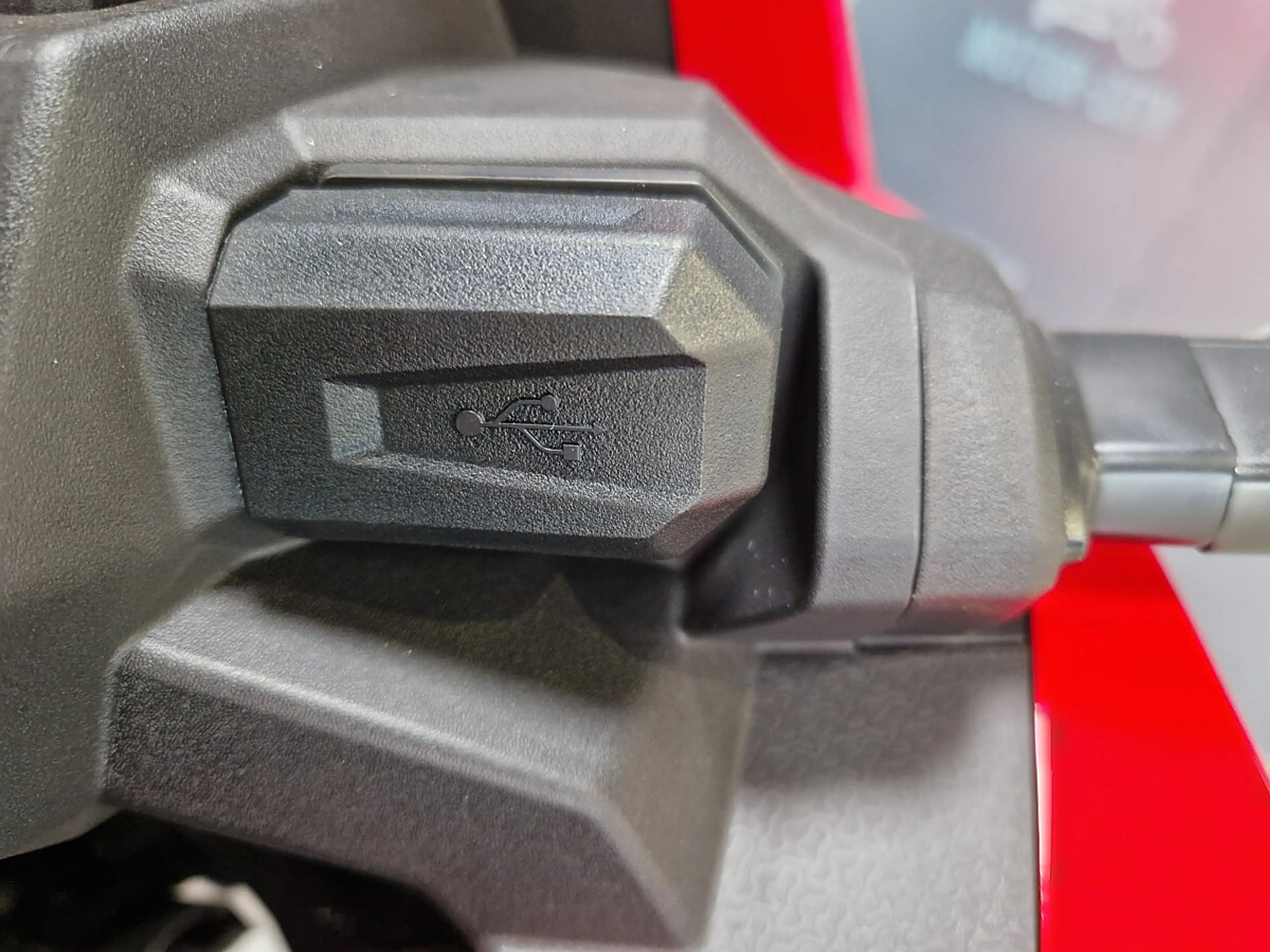 Honda CRF 1100L Africa Twin Adventure Sports DCT ES VORFÜHRER *Automatik und elektronisches Fahrwerk* — photo 12