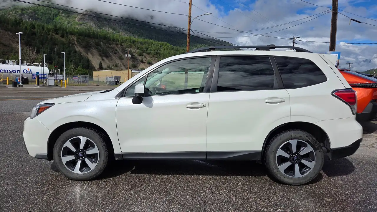 Subaru Forester fotografie Subaru Forester