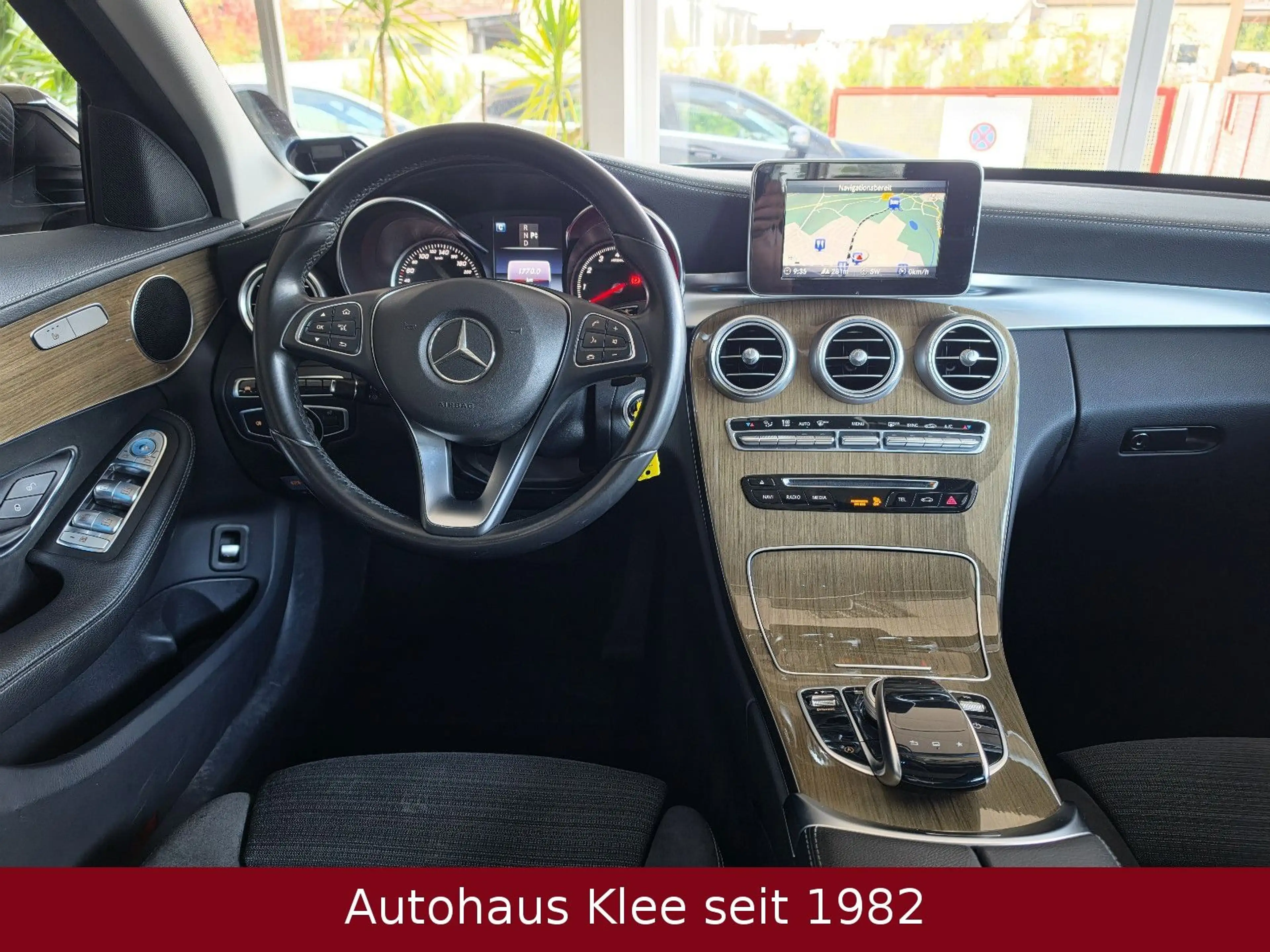 Mercedes-Benz C 180 Limousine Automatik *NAVI*LED*LM*AHK* — photo 7